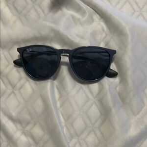 Ray-Ban Black Sunglasses